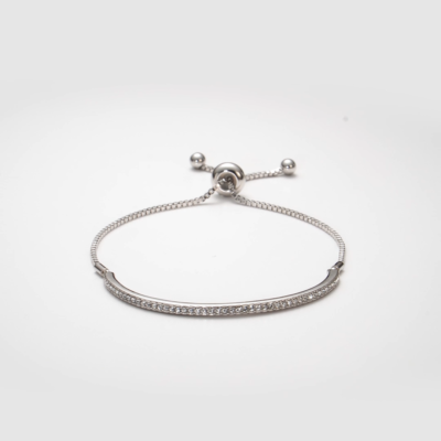 Silver Plated Halo Friendship Bracelet Created With Zircondia® Crystals - Foto 8