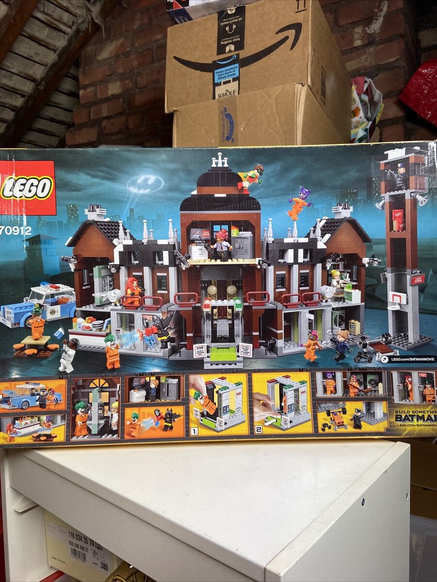 LEGO 70912 The LEGO Batman Movie Arkham Asylum new / sealed LEGO 70912 The LEGO Batman Movie Arkham Asylum new / sealed