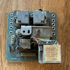 Honeywell R4795 D 1002 Flame Safe Guard Primary Control Circuit Board, USED