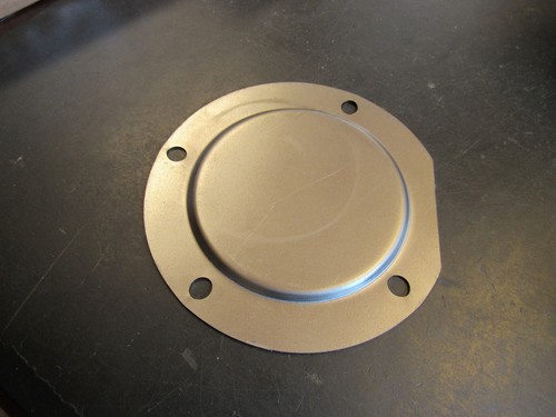 Master cylinder inspection cover 4 hole US MADE! Fits M38 CJ3A M38A1 CJ3B Willys - Foto 1 di 2