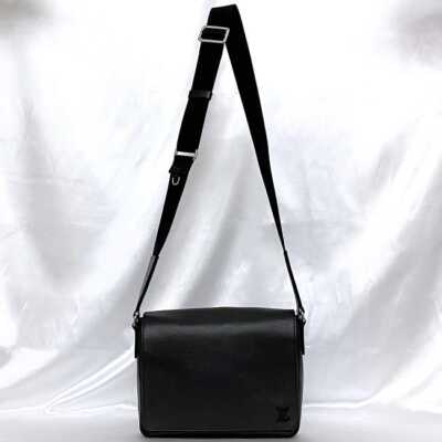 Louis Vuitton Messenger Bag District PM f-22016 Black Noir