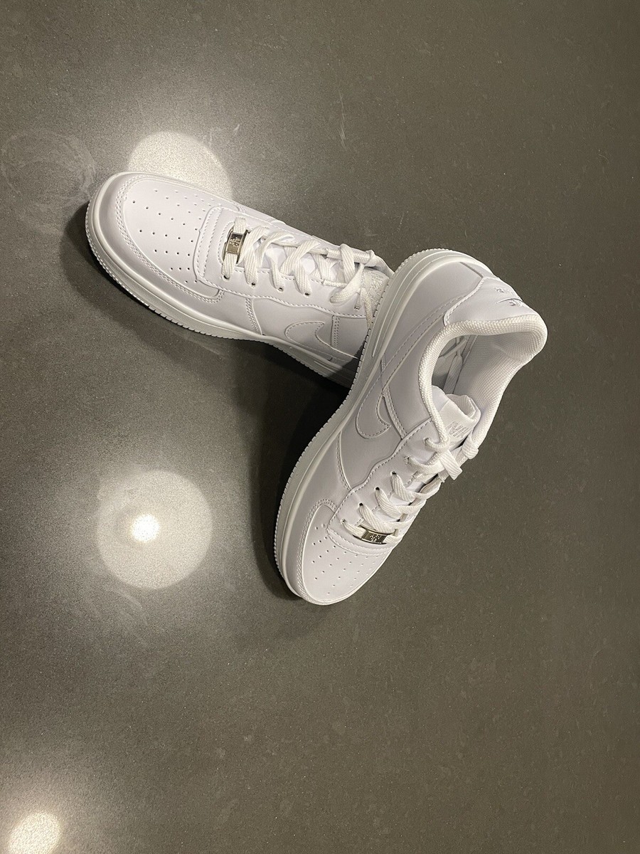 nike air force 1 mens size 7.5