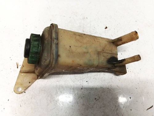 Volkswagen Passat 1998 Power Steering Pump Oil Reservoir Tank 8D04 #2576991-02