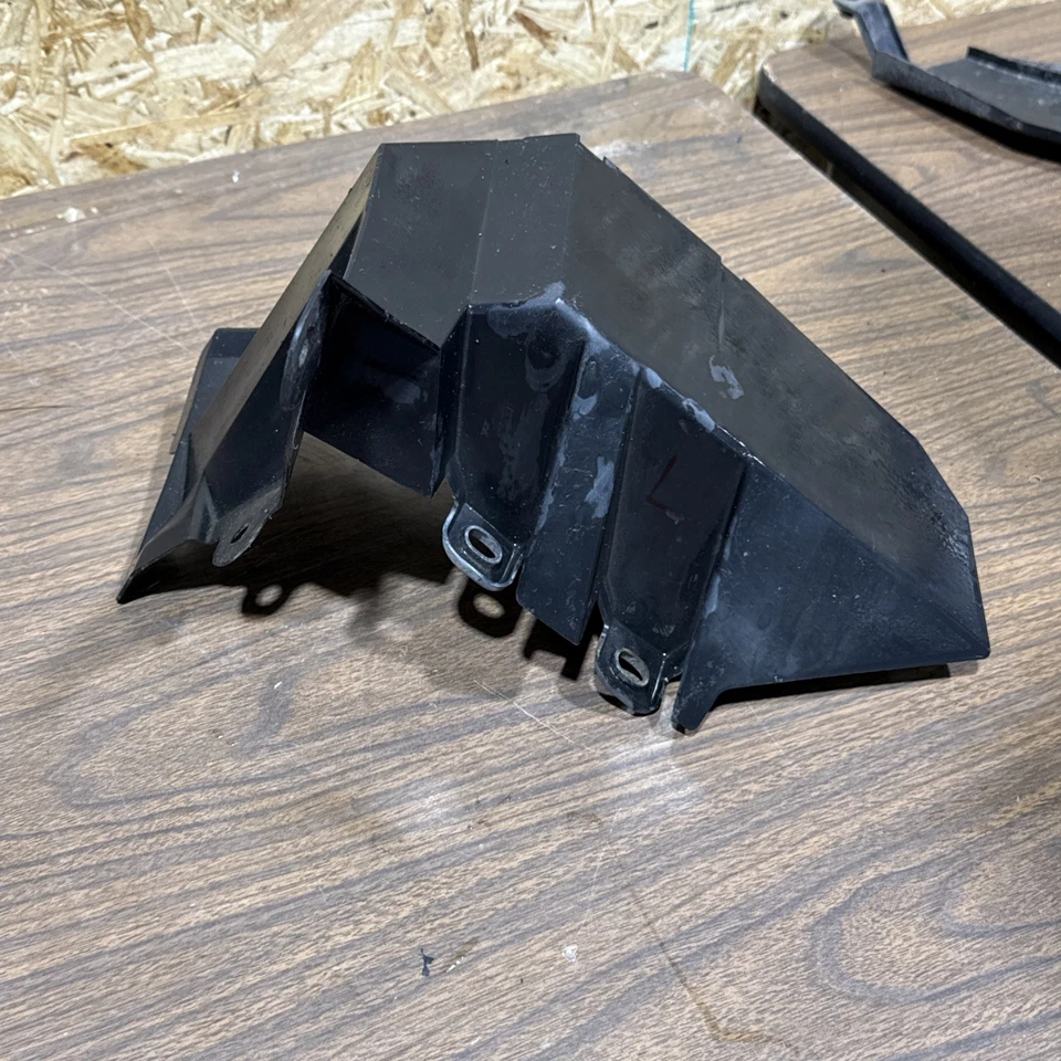 Cubierta de esquina de parachoques izquierdo 13-19 Subaru BRZ Scion FRS Toyota 86  Foto 3 de 4