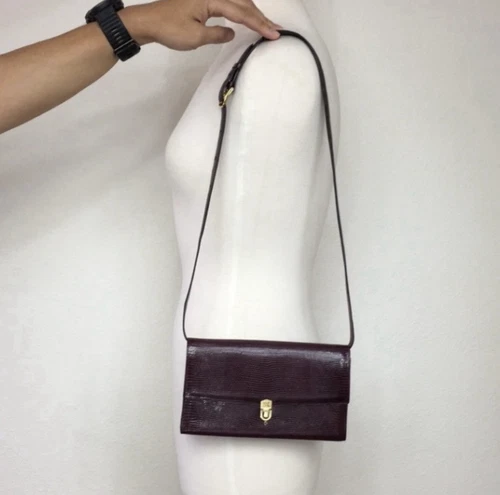Borsa a tracolla vintage autentica Celine bordeaux rettile oro logo patta lusso usata in ottime condizioni