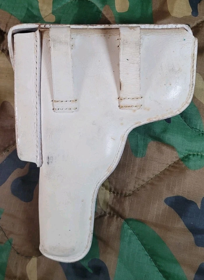 A.Kind West German White Browning Hi Power Leather Holster Right-hand 1961 - Image 2 of 4