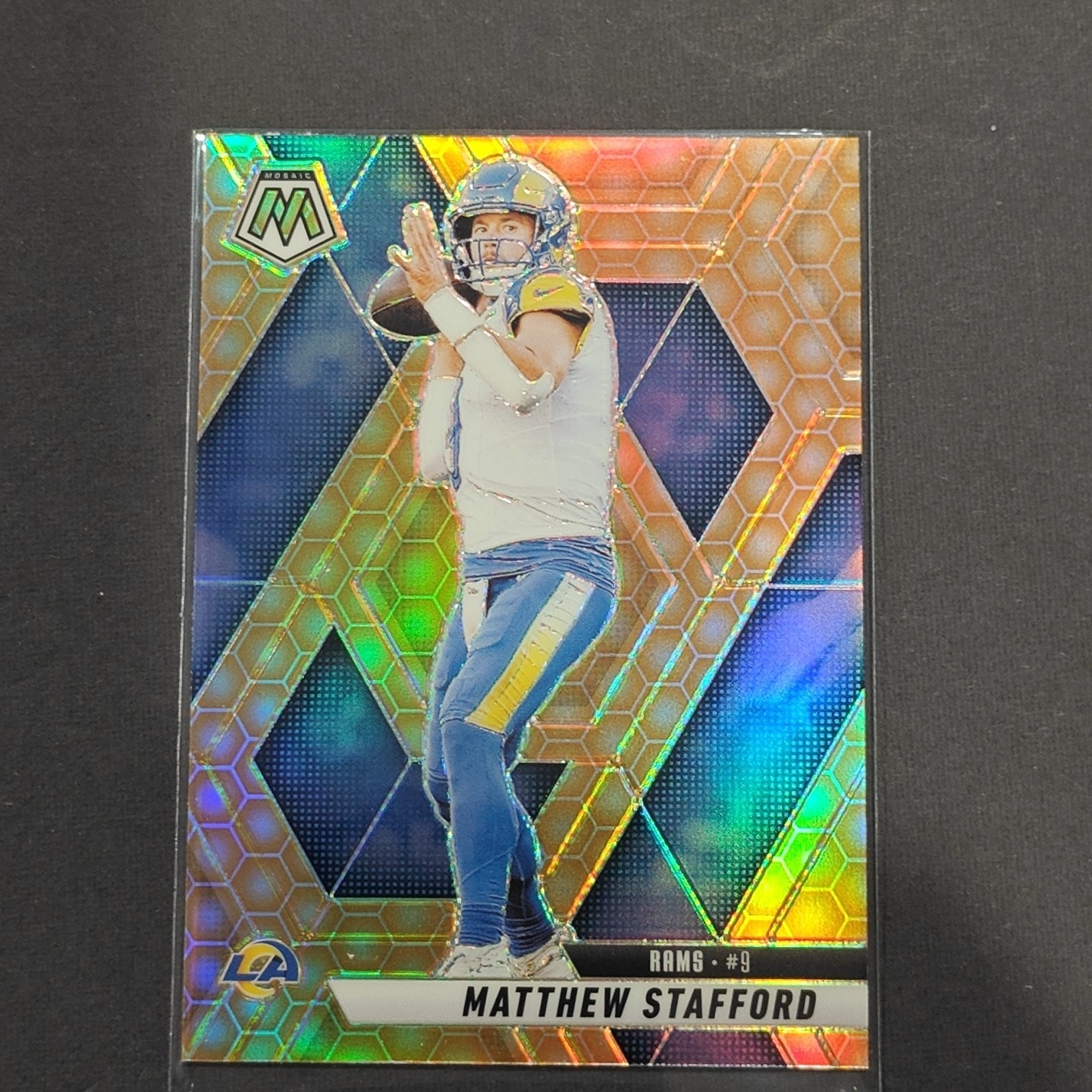 2025 MATTHEW STAFFORD Panini Mosaic Honeycomb Prizm Case Hit SSP #96 LA Rams