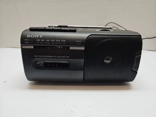 Sony CFM-10 AM/FM Radio & Cassette Player Recorder Boombox VINTAGE-TESTED&WORKS