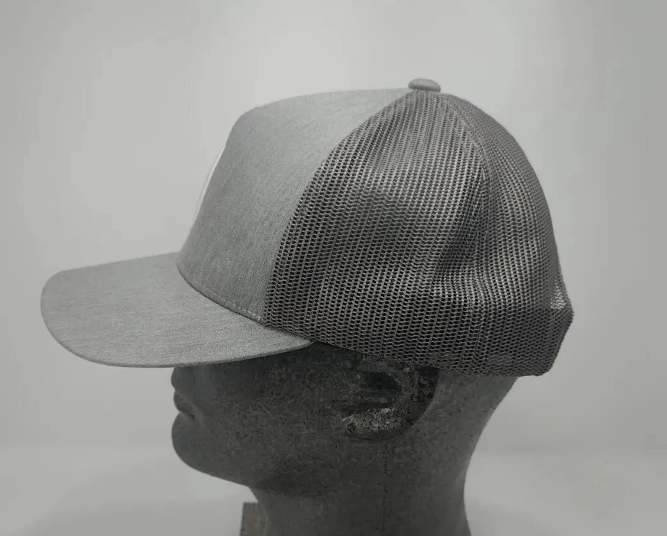 Sombrero para hombre Nixon ajustable surf skate Hawaii gris blanco bordado logotipo OSFM Foto 2 de 4