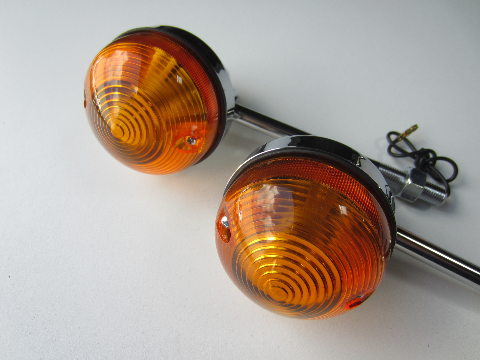 LUCAS TURN SIGNAL LONG FRONT SET 54057567 60-4104 56606 TRIUMPH BSA NORTON