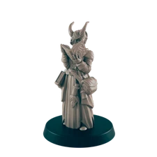 Demonkin Female Scholar - Everyday Folk - Minis - EC3D - - Dungeons & Dragons - 