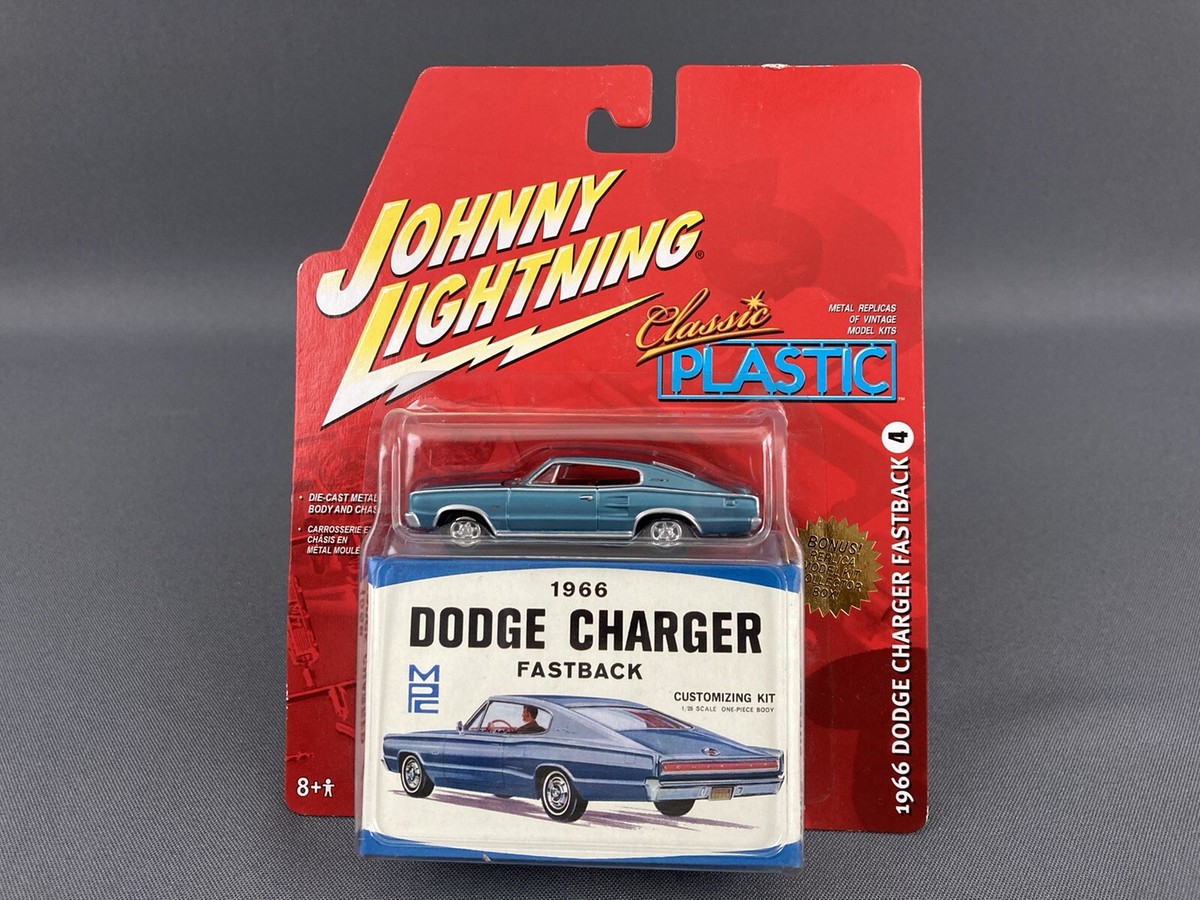 Johnny Lightning Classic Plastic 1966 Dodge Charger w/MPC Model