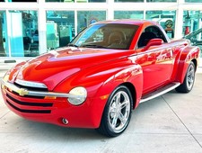 2006 Chevrolet SSR Base 2dr Regular Cab Convertible SB