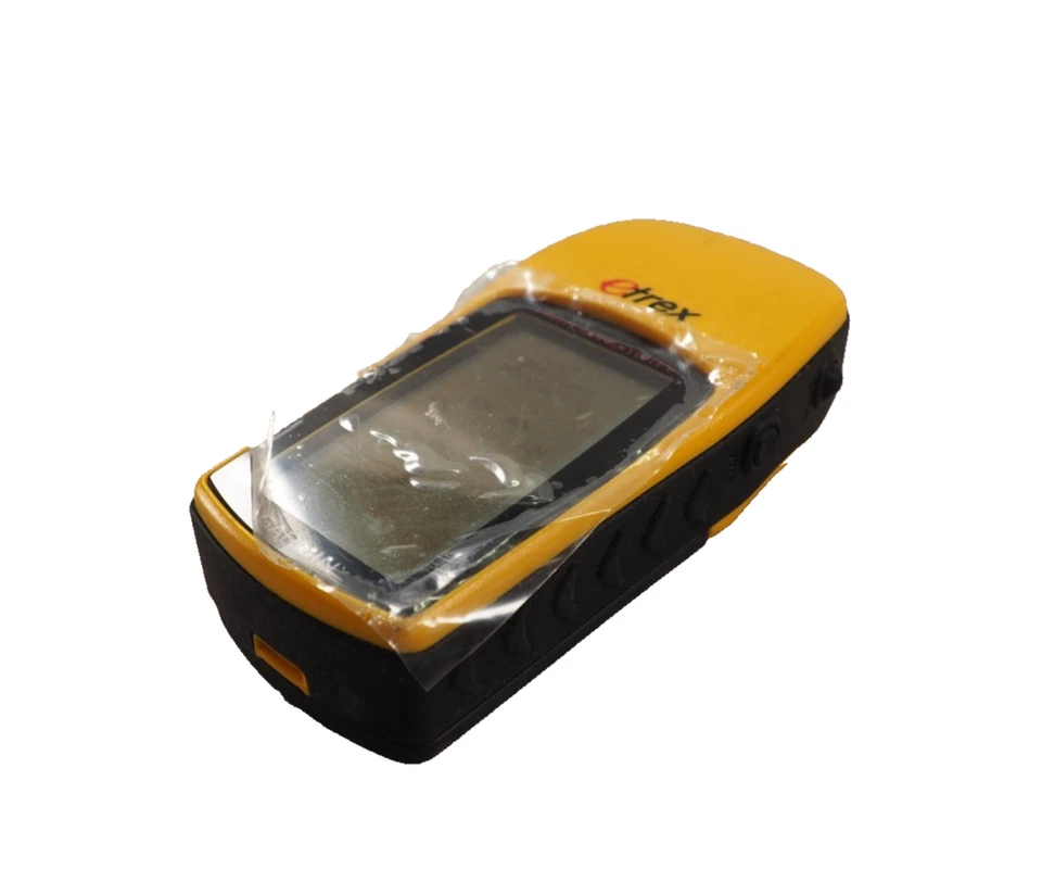 GARMIN Etrex 2.6" LCD Waterproof High Sensivity GPS Navigator - Image 2 of 4