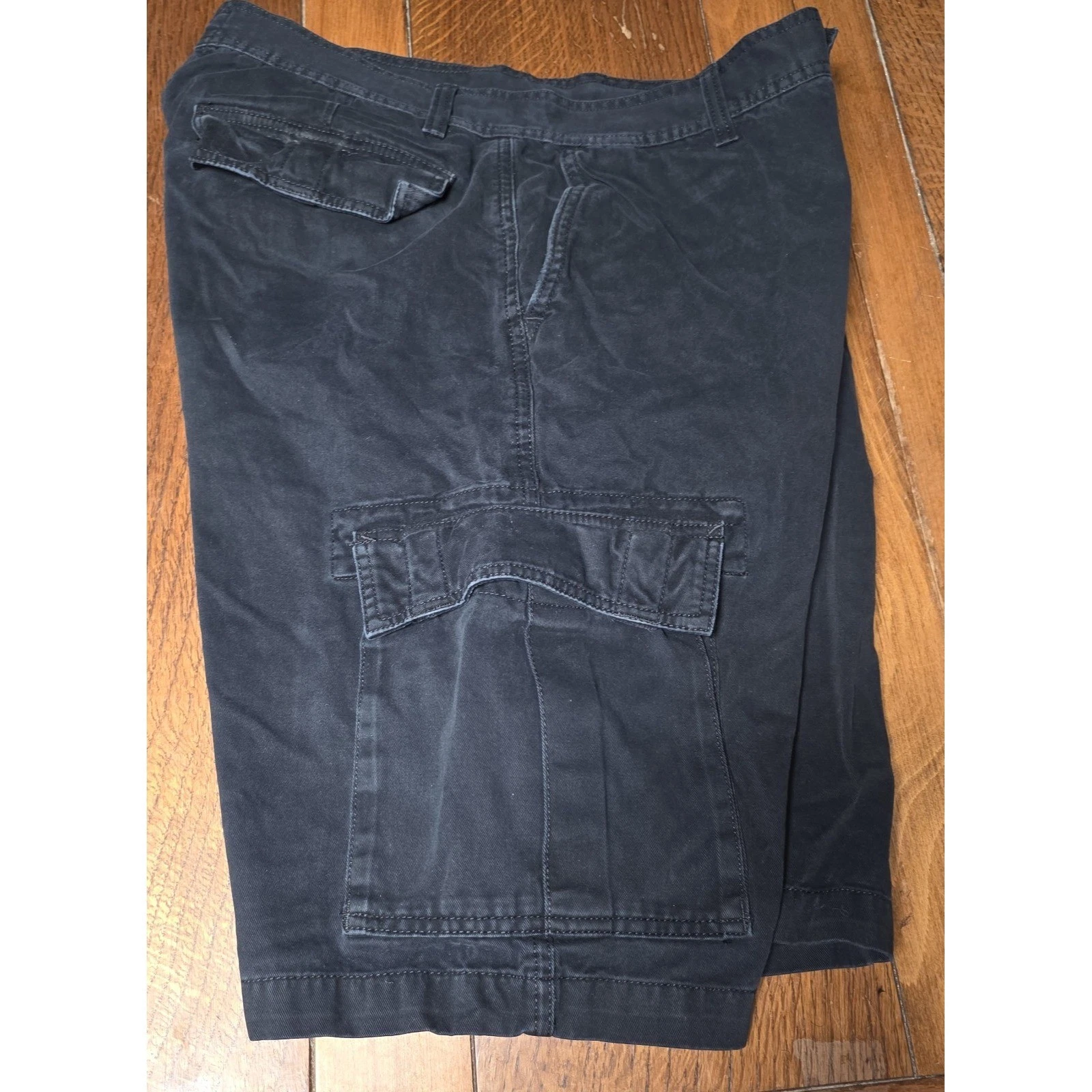 Urban Pipeline Cargo Shorts Mens Size 32 Black Retro Y2K Baggy Shorts