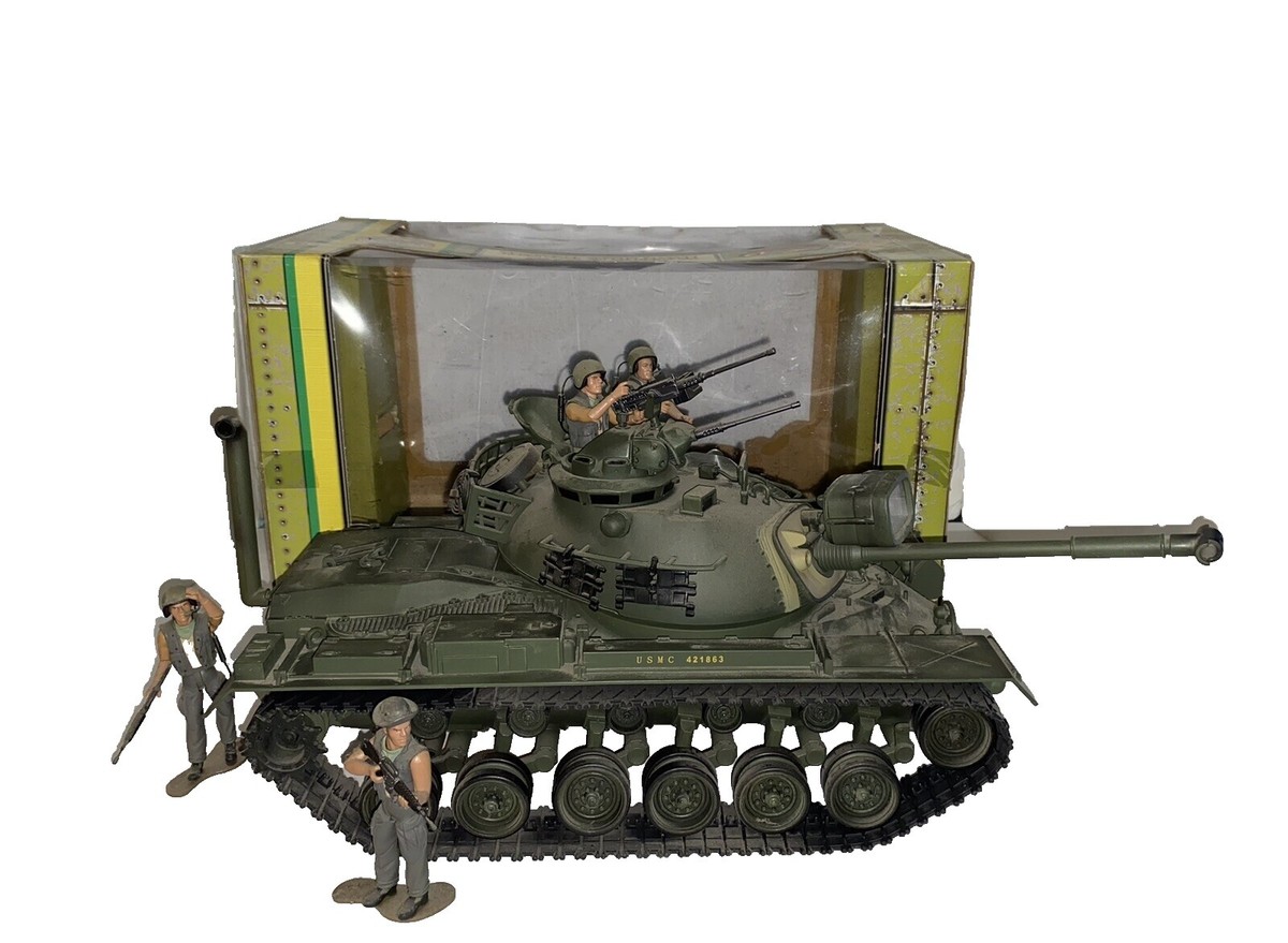 Ultimate Soldier 1:32 Diecast Tanks & Military Vehicles for