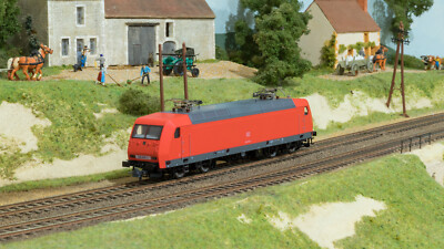 Fleischmann 4323 Lok Traxx Br 145 045 DB Digital HO 1/87