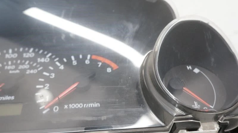 2001-2002 Chrysler Sebring спидометр комбинация приборов 144k TN257320-4710 OEM - Изображение 3 из 4