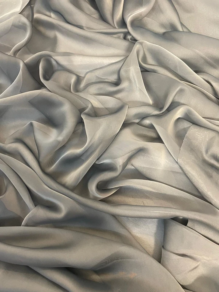 1 METER TWO TONE SILVER GREY SOFT CATIONIC CHIFFON 100% POLYESTER FABRIC 58”WIDE - Image 2 of 4