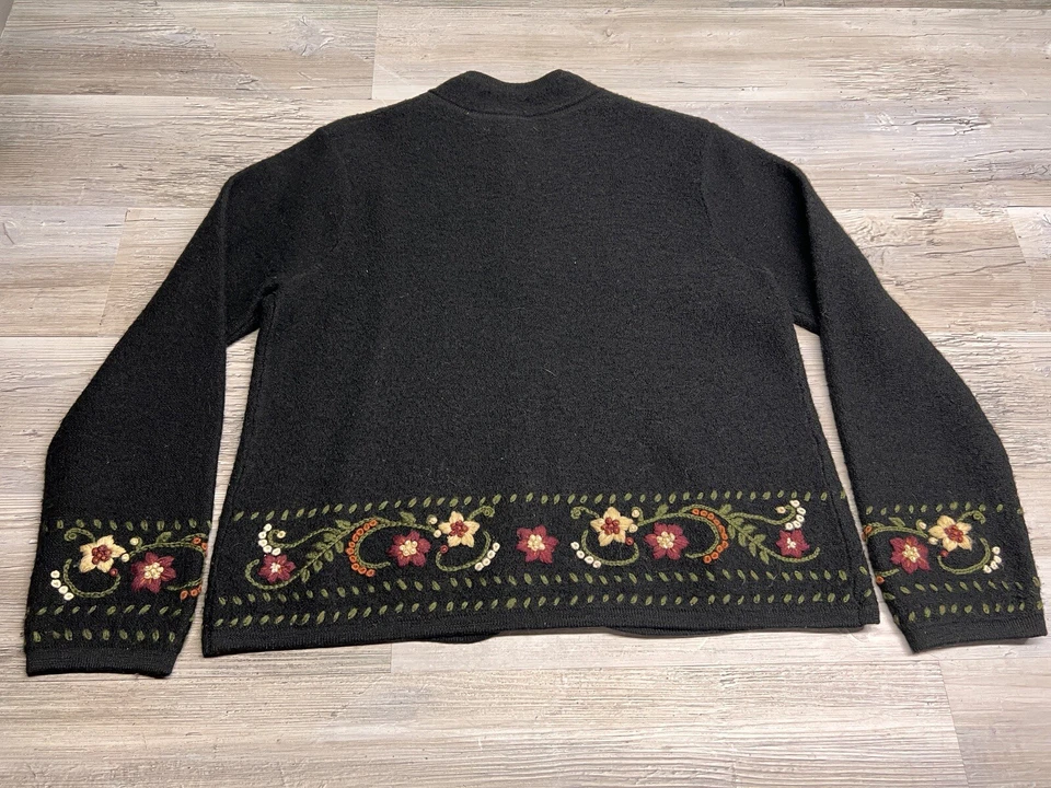 Vintage Womens Wool Floral Cardigan Black Embroidered Field Gear Metal Clasps PM - Image 2 of 4