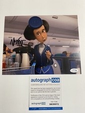 Vanessa Bayer Dispicable Me 2 signed autographed 8x10 photo ACOA