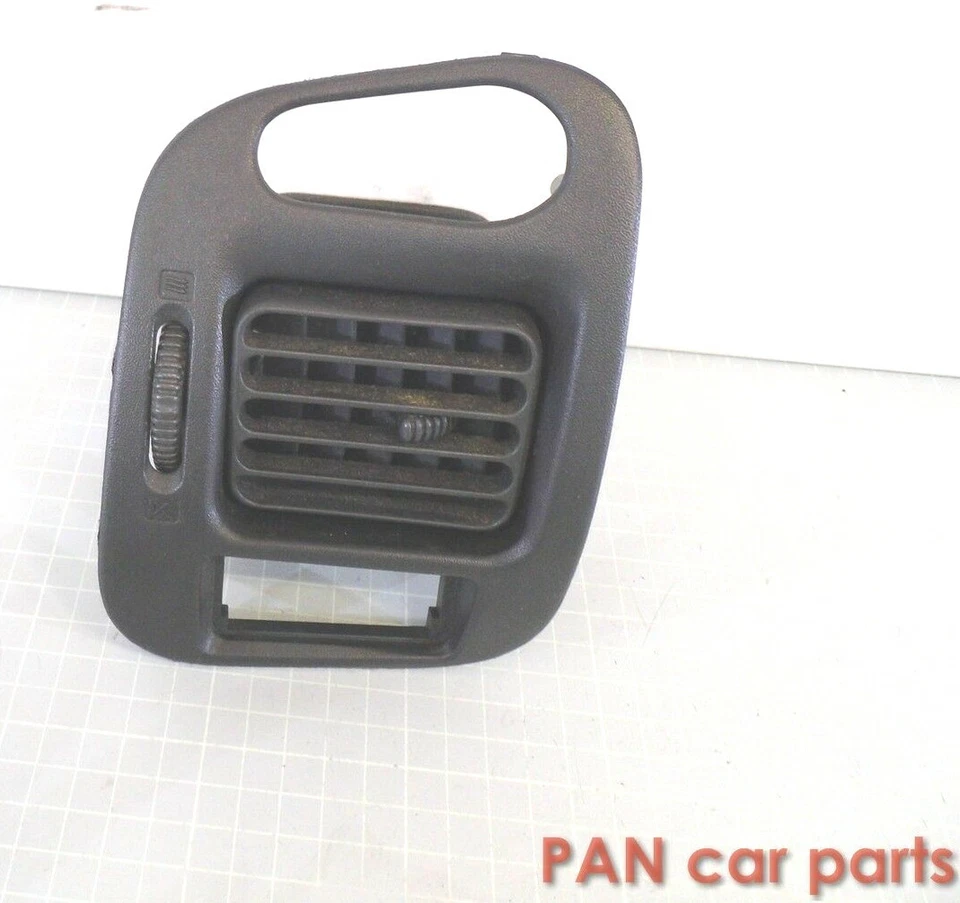 Boquilla de ventilación izquierda Mitsubishi Colt IV año 93 Dr LHD - Imagen 2 de 4