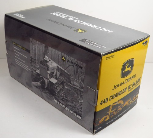 ERTL Britains John Deere Construction 440 Crawler w/ Blade 15759A Orange 1:16 - Picture 10 of 14