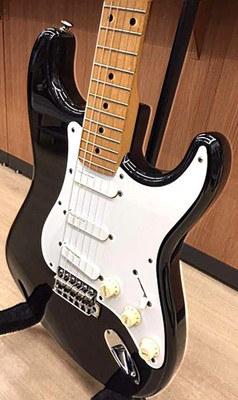 Fender Japan Stratocaster Guitar ST54-LS Black Lace Sensor Pickup
