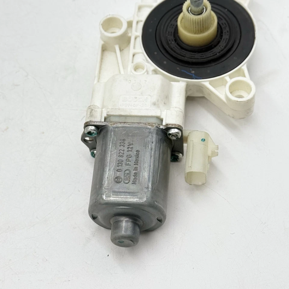 Motor regulador ventana puerta conductor delantero izquierdo Chrysler 200 15-17 PROBADO OEM Foto 4 de 4