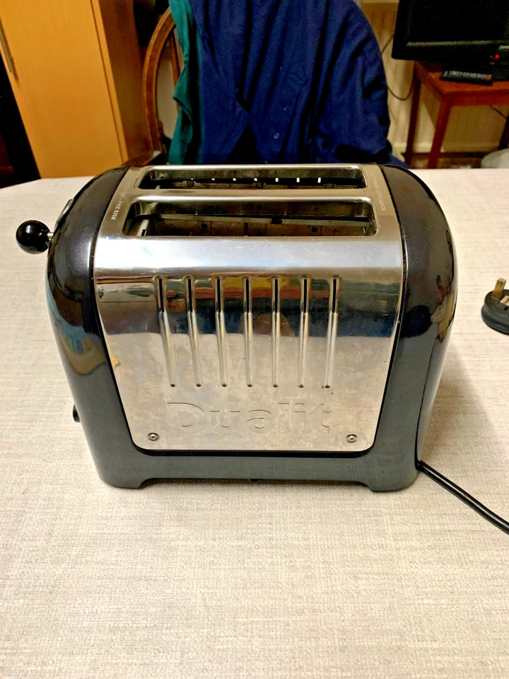 DUALIT 2-Slice Lite Toaster Black & Stainless Steel - Image 2 of 3