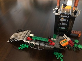 Lego 8632 Agents Swamp Raid 100% Complete w/ Manual & Minifigs!