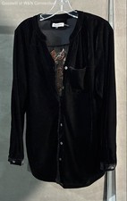 Paparazzi Damen Shirt schwarz Samt Blumen bestickt Knopfleiste Gr. S