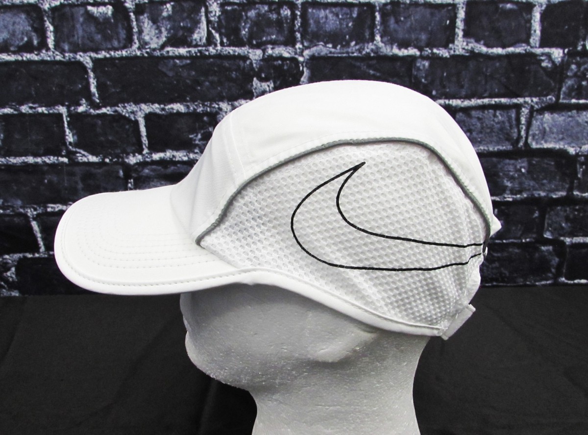Nike Dri-Fit Aerobill AW84 Running 5 Panel Strapback Hat Cap White