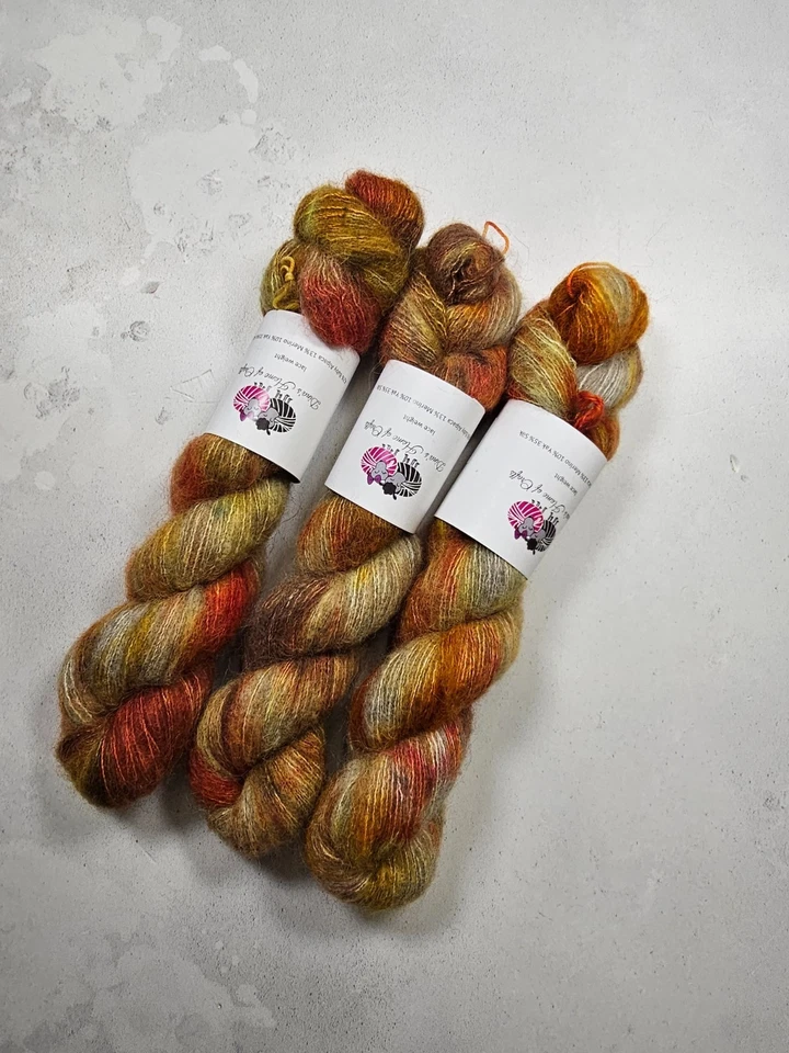 Yak Cloud Garn, Spitzengewicht, 50 G, BONFIRE KISS - Bild 3 von 4