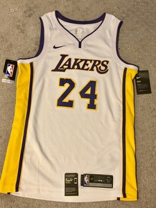 nike lakers kobe