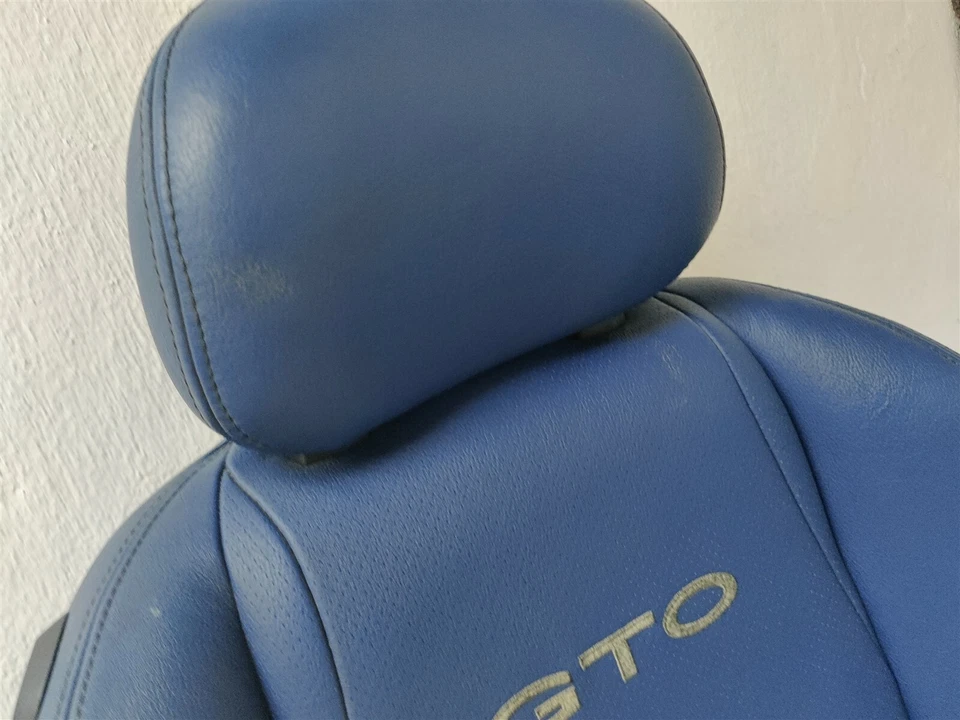 04 05 06 Pontiac GTO CUERO AZUL ASIENTO TRASERO Cojín reposapiés BONITO USADO DERECHO Foto 3 de 4