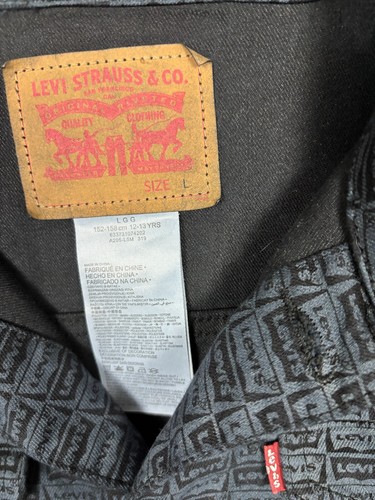 Levi's Unisex Grade School Youth Laser Printed Trucker Jacket Gray Large NWT's. - Picture 6 of 10