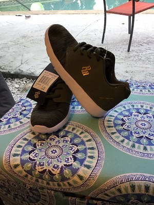 olive green athletic shoes