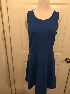 green emerald velvet dress Shop Cynthia Rowley clothing and handbags at SilkRoll. Trade with us!