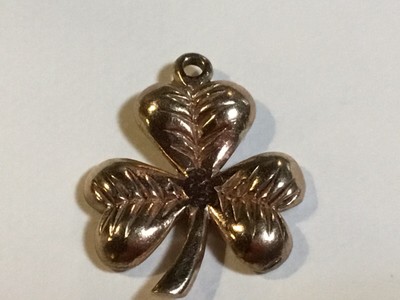 Vintage 9K 375 Gelbgold Kleeblatt 3 Blatt Kleeblatt Charm Anhänger