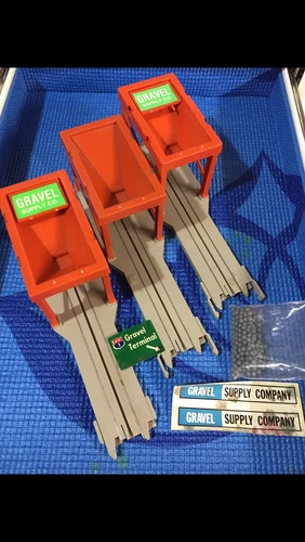 Tyco US-1 Electric Trucking Elevated gravel Loader (3) loaders total