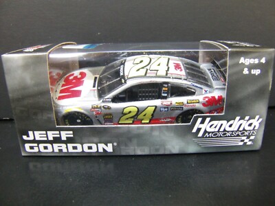 Jeff Gordon 2015  3M Chevy SS #24 Hendrick 1/64 NASCAR CUP