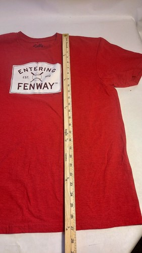 Sully's "Entering Fenway " Street Sign Red Heather Short Sleeve EUC Sz Large - Picture 3 of 6