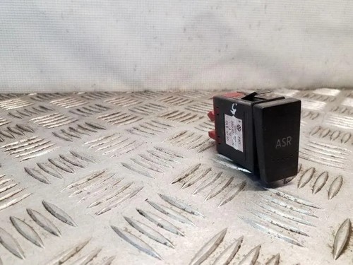 VW PASSAT Variant B5 3B6 ASR-Schalter 3B0927133A 1.90 Diesel 74kw 1999 25152294