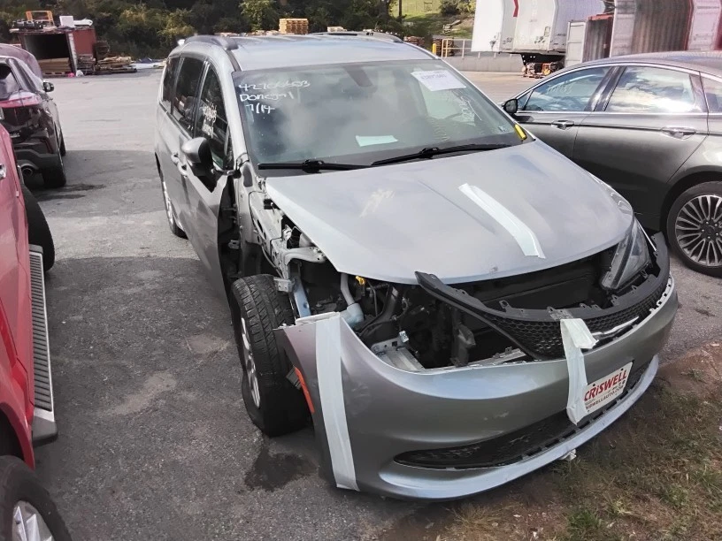 Plymouth Voyager 2021 transmisión automática fabricante de equipos originales 95 k millas (LKQ ~ 437701743) Foto 2 de 4