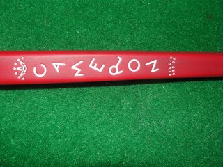 Titleist Scotty cameron red studio design putter grip