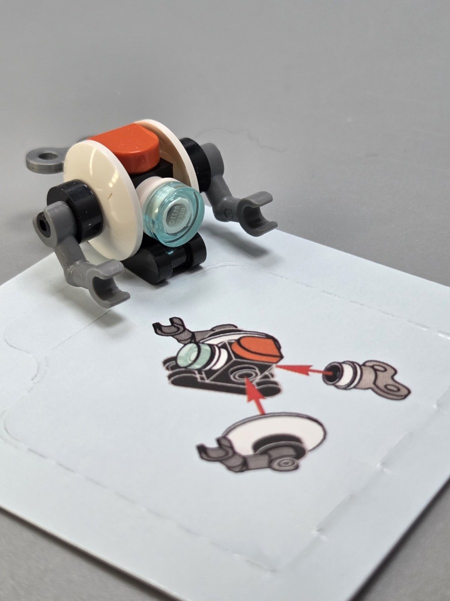 WIND-UP ROBOT MINIKIT (60475) - LEGO City Advent Calendar 2025