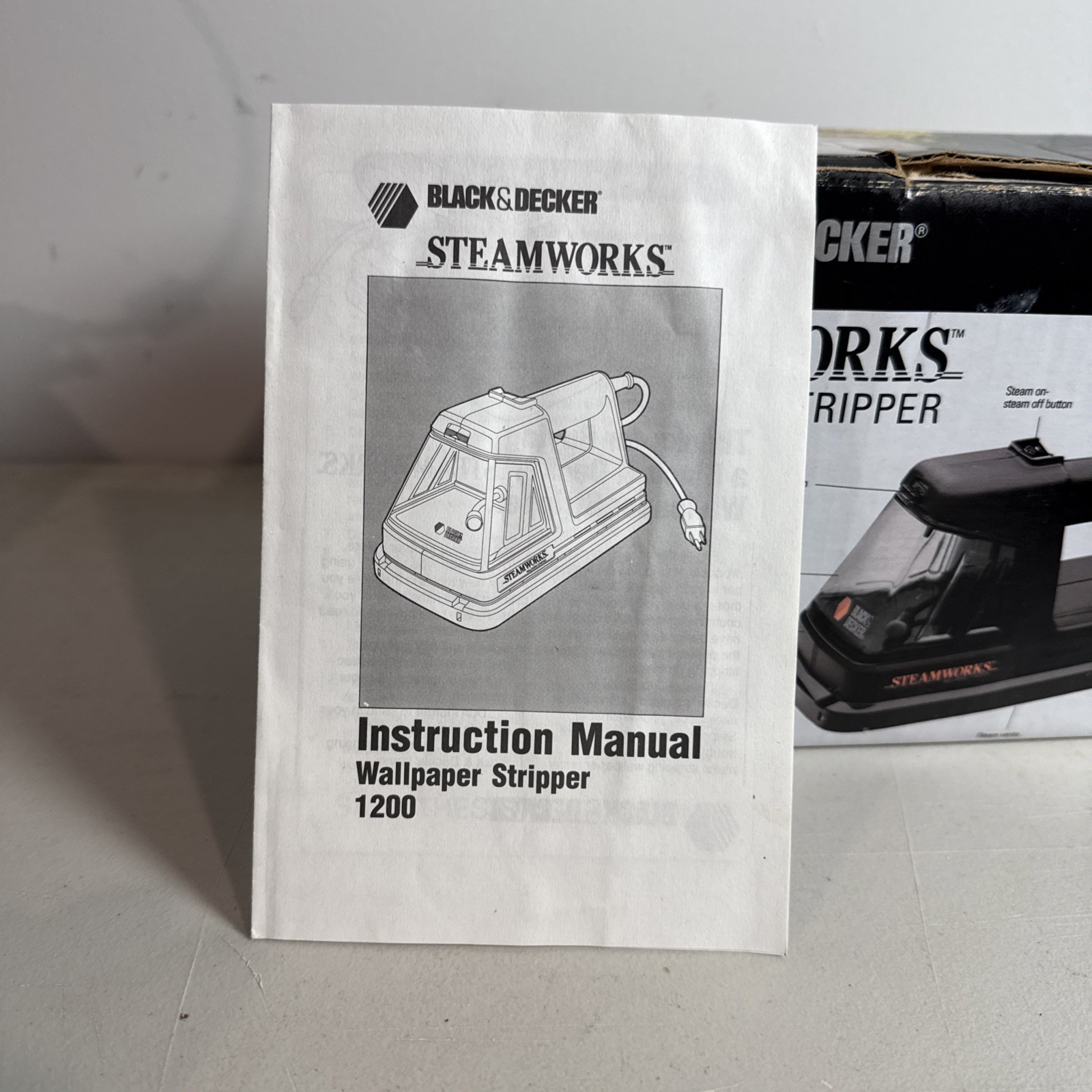 Black & Decker Steamworks Wallpaper Stripper Steamer 1200 (TESTED)