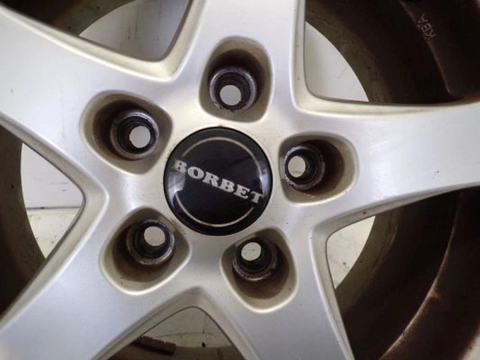 Llanta 6.5Jx16 H2 ET50 LK5x112x72.5 se adapta a VW JETTA V - Imagen 2 de 4