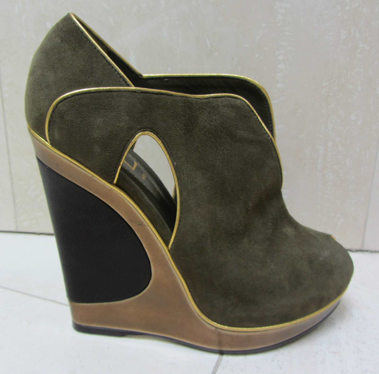 Stivali nuovi con scatola ysl Yves Saint Laurent MAGGY 105 FS ZEPPA PLATEAU punta aperta 35